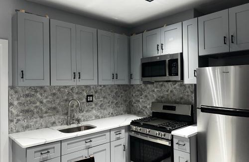 Cypress Hills House | 3 bedrooms in 2nd floor Modern Brooklyn home, Close to J train