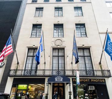 Central New York City Hotel | 3 West Club