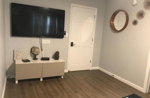 Queens Apartment | 30 mins to TIMES SQ!