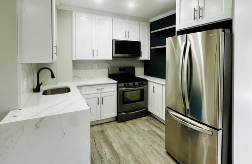 Queens Apartment | 3BR/2BA with Private Patio