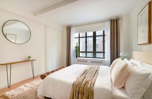 Turtle Bay Apartment | 52-3DE Newly renovated 2BR BTH Midtown East