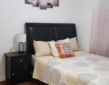 Queens House | Abby's Comfort