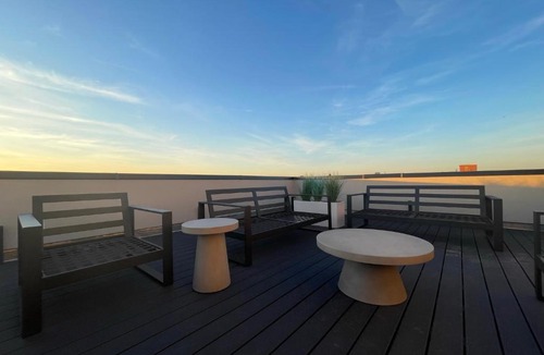 Ocean Parkway Apartment | Airy Studio 474 SF with prime Brooklyn location