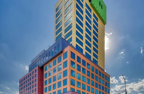 Washington Heights Hotel | Always a Great Idea To Unwind! 3 Convenient Units, Short Drive to Bronx Zoo