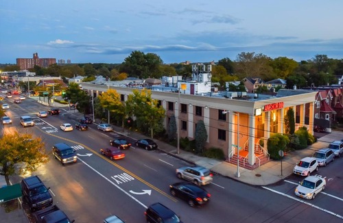Queens Hotel | Anchor Inn