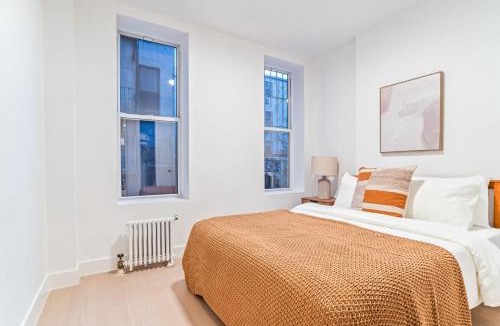 Ukrainian Village Apartment | Astonishing 3BR 2bath Apt