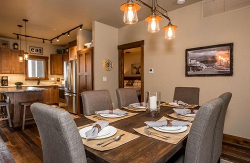 Whitefish House | Baker Loft 203