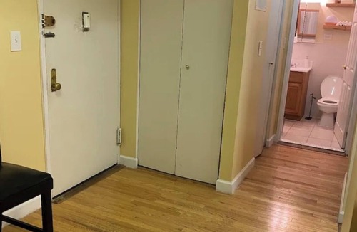 Queens Apartment | Beautiful 2 bedroom in Queens