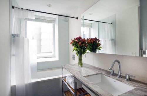 Central New York City Apartment | Beautiful 2BD Apartment near Times Square