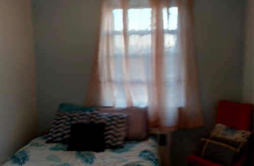 Queens House | Beautiful room available near LaGuardia Airport.