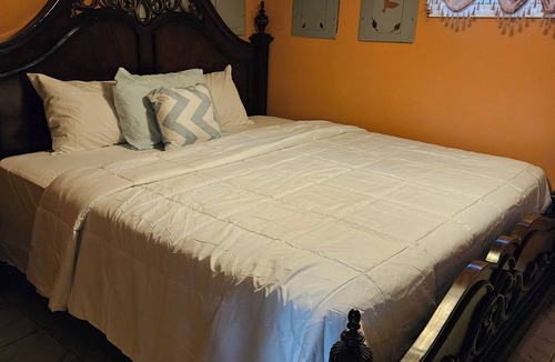Hartford Apartment | Beautiful Stay Studio Come sit back, relax and enjoy!