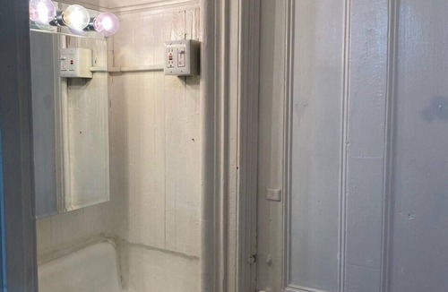 Clinton Hill Bed & Breakfast | BEDROOM # 3 WITH AN EVENT SPACE AND BACK PORCH