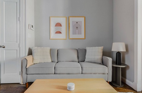 Ukrainian Village Apartment | Blueground | East Village 1bd apartment