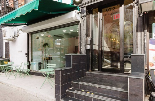 Greenpoint Apartment | Blueground | Greenpoint, AC & w/d, nr parks