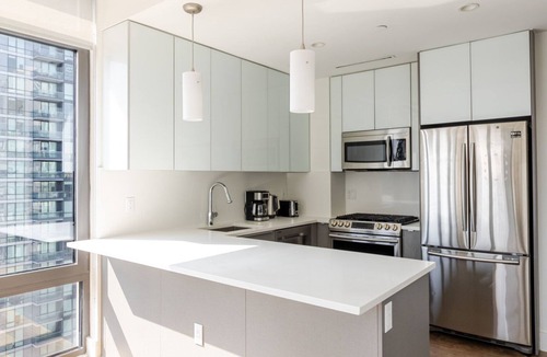 Hunters Point Apartment | Blueground | Long Island City, balcony, nr Gantry Plaza State Park