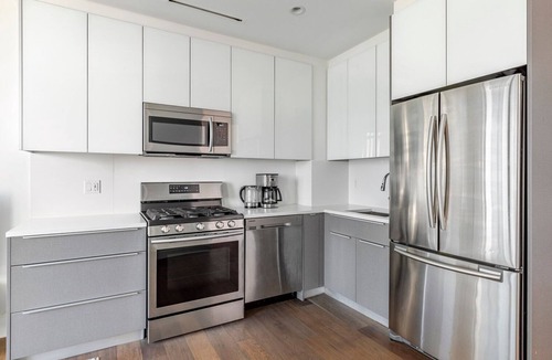 Hunters Point Apartment | Blueground | Long Island City, rooftop, nr Gantry Park