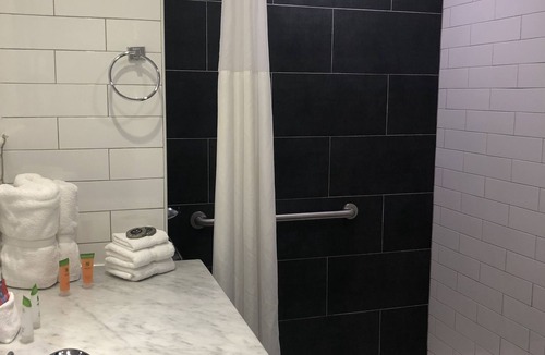 East Williamsburg Hotel | Bogart Hotel