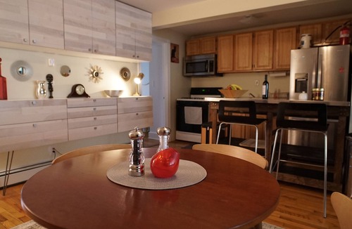 Park Slope Apartment | Brooklyn Townhouse Apartment, Garden, Spacious, Great Location, 1 Stop to City