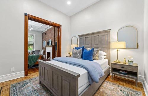 Central Park North Apartment | Brownstone Near Subway and Columbia Uni