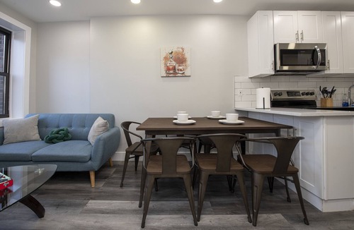Central Park South Apartment | Central Park Haven: Stylish 4-Bedroom Apartment