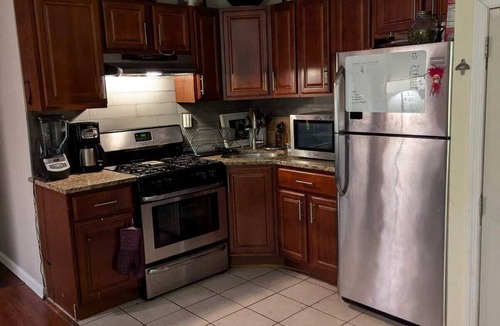 Cypress Hills Apartment | Charming Brooklyn apartment with furnished yard, garden, and near parks!