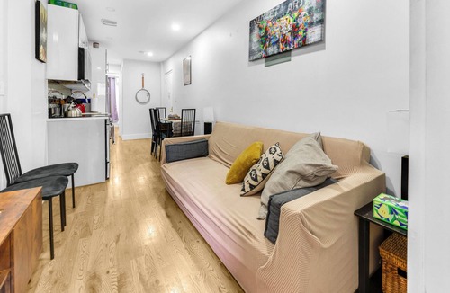 Chinatown Apartment | Charming Nolita/Lil Italy 2 Bedroom