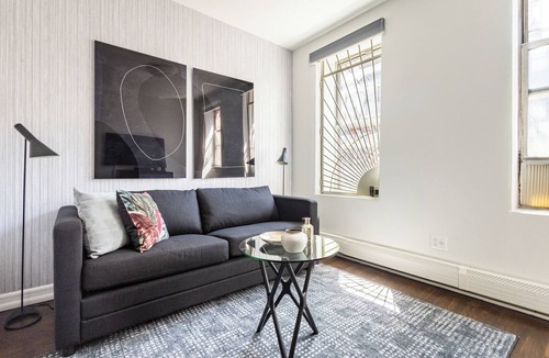 Upper East Side Apartment | Charming Pet-Friendly Upper East Side One Bedroom