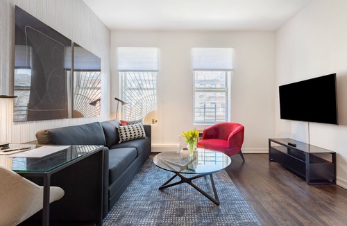 Upper East Side Apartment | Charming Two Bedroom in Yorkville, Upper East Side