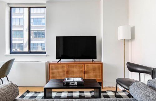 Chelsea Apartment | Chelsea 1br w doorman elevator nr High Line NYC-609