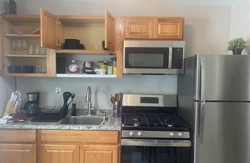 Flatlands Apartment | Chic 2-bedroom apartment