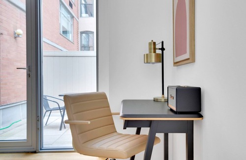Midtown South Apartment | Classic Chelsea 2BR w/Doorman & Gym, near High Line, by Blueground