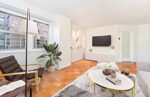 Kips Bay Condo | Cozy 1-bedroom condo in great location with AC, fitness room, WiFi