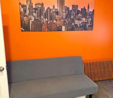Queens Apartment | Cozy Apartments Woodside near Manhattan