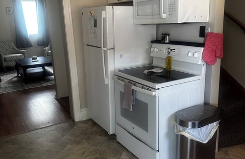 Whippleville Apartment | Cozy Malone Getaway !