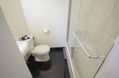 Midtown South Apartment | Cozy STUDIO 1Full/1 Twin beds near Empire State Buildings