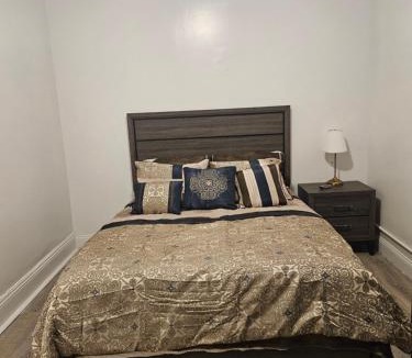 Williamsbridge Apartment | Cozy Zone
