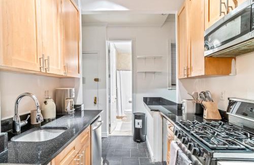 Rose Hill Apartment | Cute 3BD 2Bath Apartment