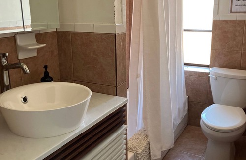 Central Park North Apartment | Entire 4-Bedroom Apartment, Central Park