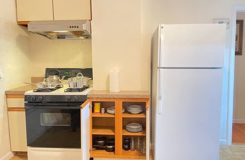 Queens Apartment | Entire Beautiful 1BR for You! Located in the heart of Queens!