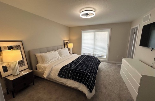 Brampton House | Executive Townhome on Ravine wood lot