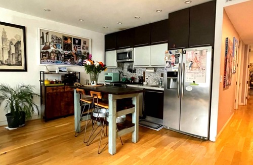 Greenpoint Condo | Experience Luxury by the Water:Private Garden & Unforgettable Views!