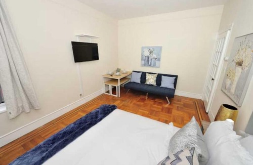 Upper East Side Apartment | Fantastic 2BR No Living Room Upper East Side