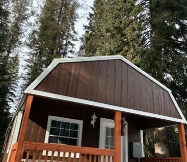 Essex Hotel | Glacier Haven Inn