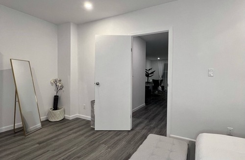 Bath Beach Apartment | Glamorous 1 bd/1 bath Condo in Lower East Side