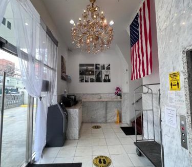 Queens Hotel | Grandview Hotel New York