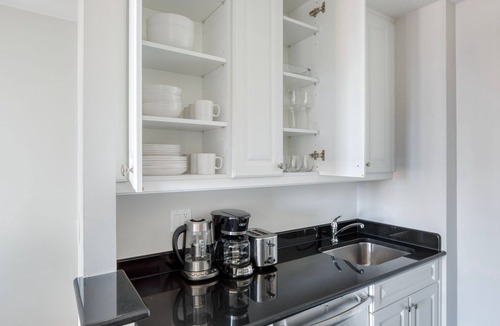 Rose Hill Apartment | Hip Kips Bay 1BR w/W/D, Gym & Pool, nr Gramercy Theatre, by Blueground