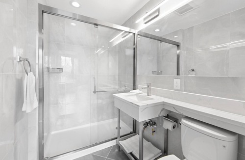 Mott Haven Hotel | Hotel 365 Bronx