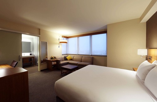 Flushing Chinatown Hotel | Hyatt Place Flushing/LaGuardia Airport