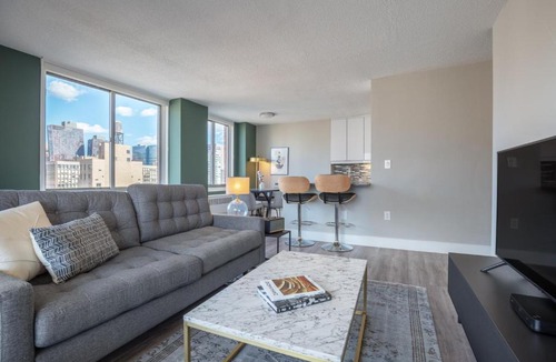 Kips Bay Apartment | Kips Bay 2BR w Doorman Elevator nr Bars NYC-370