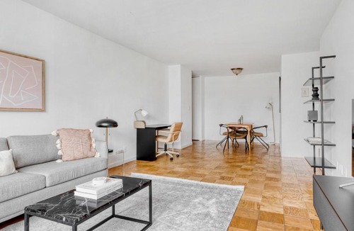 Peter Cooper Village Apartment | Kips Bay 2BR w Doorman Gym Bike Storage NYC-815